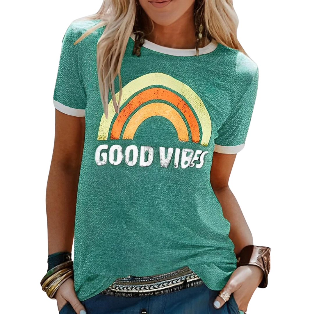 Good Vibes T-Shirt - Valentina