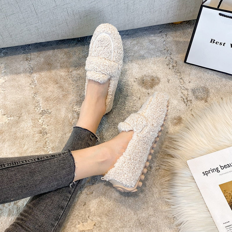Dienna | Slipvaste flexibele pluche pantoffels voor dames