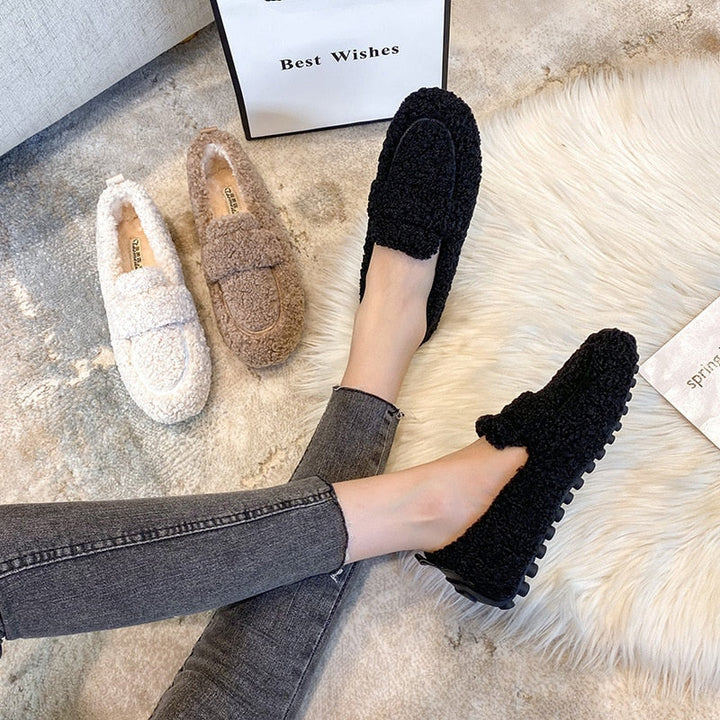 Dienna | Slipvaste flexibele pluche pantoffels voor dames