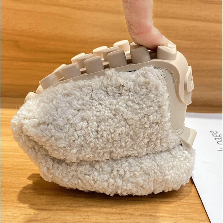 Dienna | Slipvaste flexibele pluche pantoffels voor dames