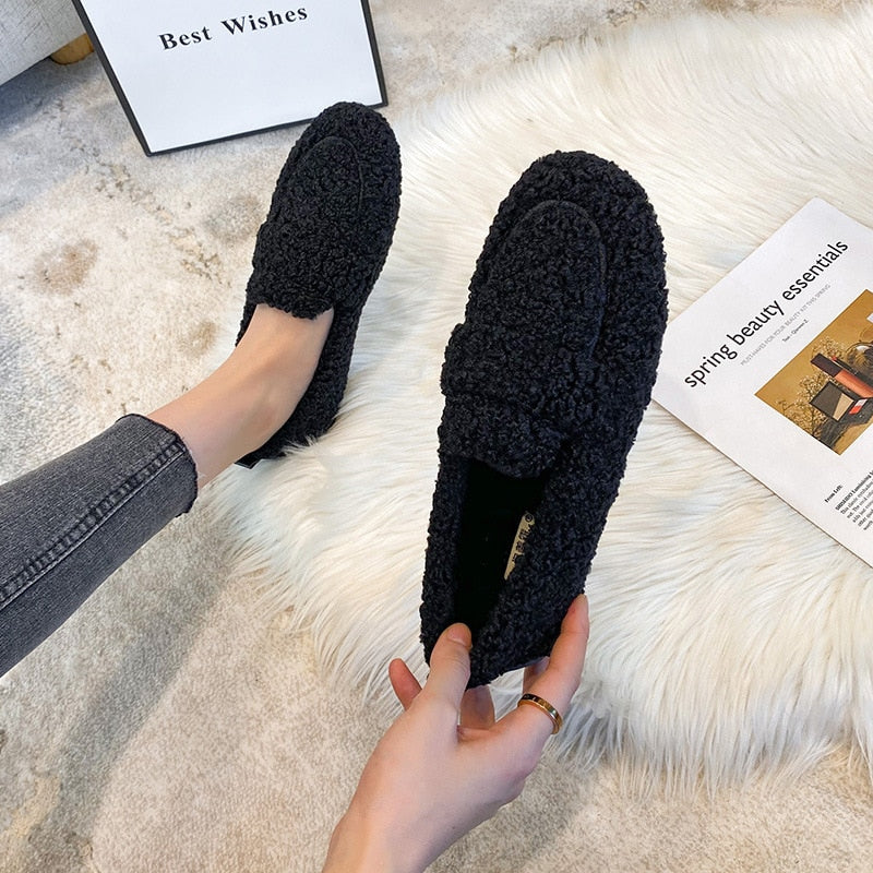 Dienna | Slipvaste flexibele pluche pantoffels voor dames