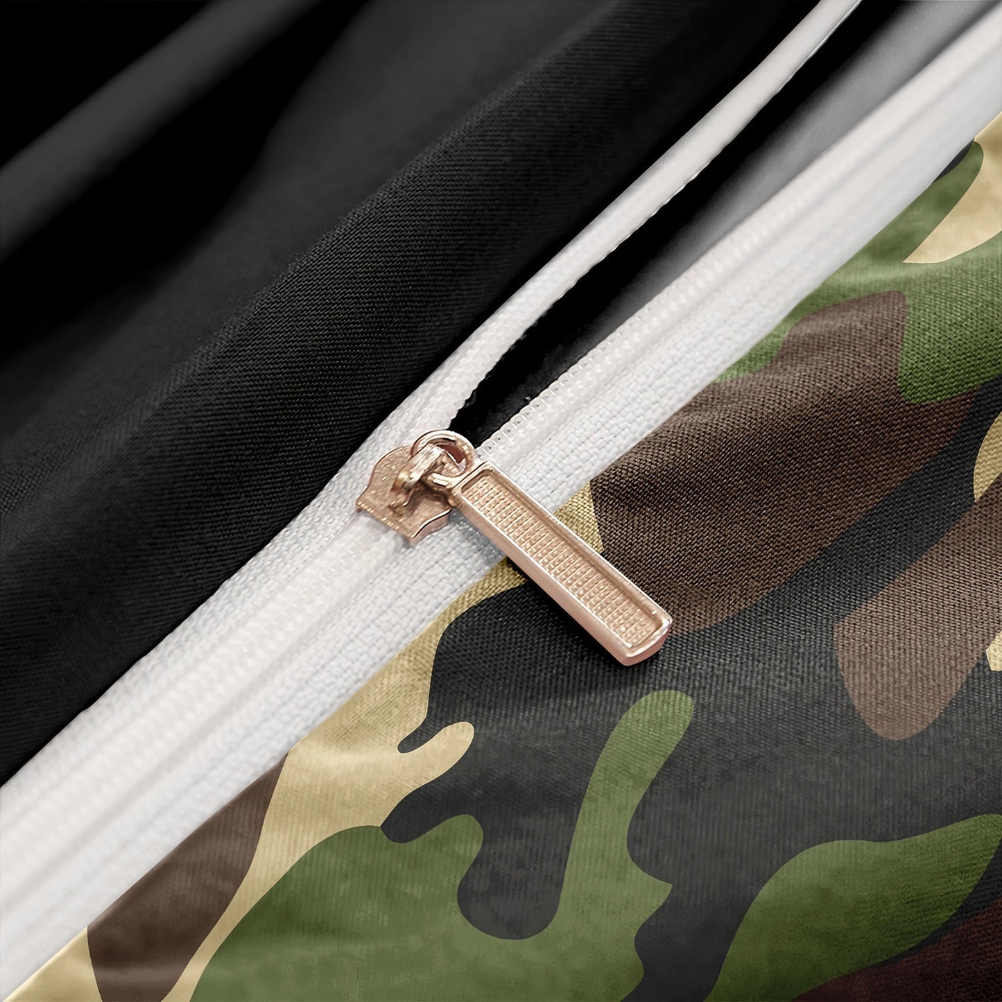 Luxe Layers - Camouflage Print Dekbedovertrek Beddengoed Set