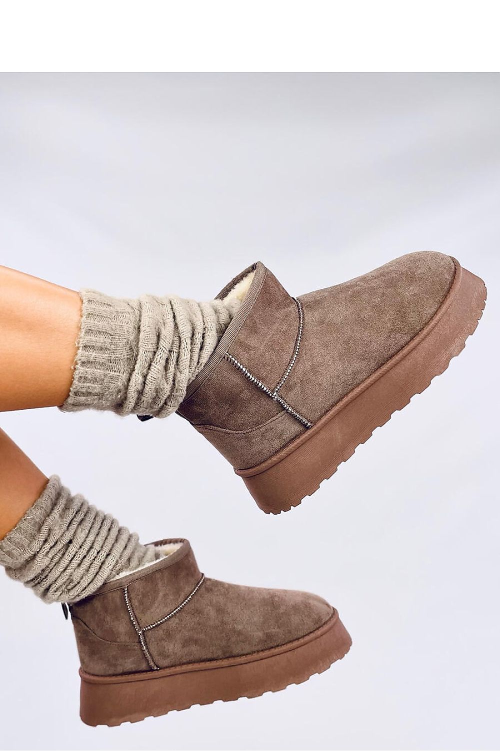 Elma - Knusse enkellange slip-On winterlaarzen