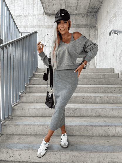 LoungeFit - Stijlvolle lounge jurk en sweatshirt