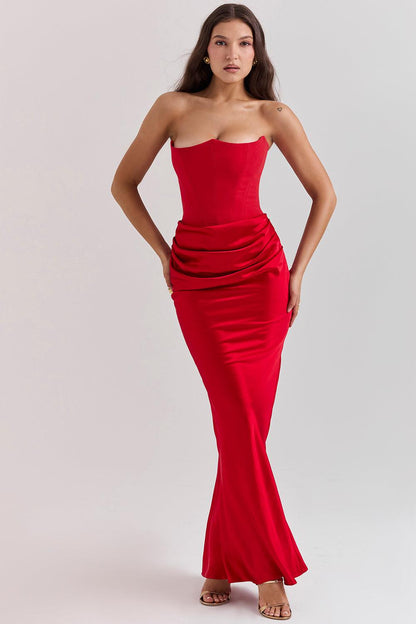 Ira - Elegante Strapless Avondjurk met Aansluitend Muiltje