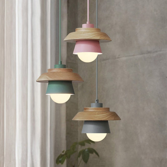 Esthetische scandinavische houten hanglamp