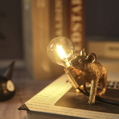 Sassy Critter | Innovatieve en onderscheidende tafel- of nachtkastlamp